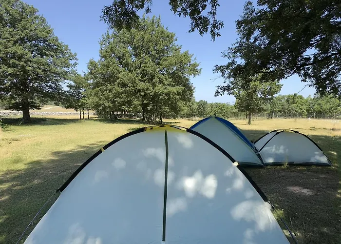 Le Chiancate مكان تخييم *